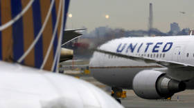 Taking wokeism to new heights? United Airlines pledges 50% of pilot trainees will be women & minorities