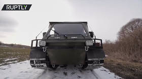 Russian Afghanistan War vet fulfills childhood dream by building all-terrain vehicle using parts from 12 different cars (VIDEO)