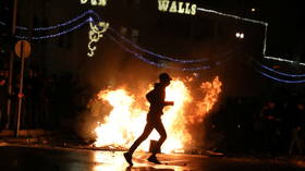 Clashes break out in Jerusalem as right-wing Jewish rally chants ‘Death to Arabs,’ faces off with police (VIDEOS)