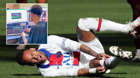 Playing out of his skin: Fortnite fans troll Neymar over diving as footballer divides gamers after more theatrics for PSG (VIDEO)