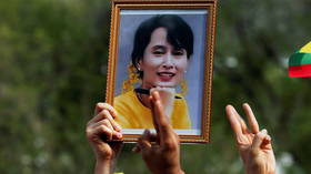 Myanmar’s ousted leader Suu Kyi makes 1st in-person appearance in court since coup