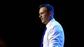 Navalny's revolutionary zeal feeds global headlines but most Russians prefer stability & steady change using local civic activism
