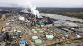 Canada’s largest pension funds stick to lucrative oil sands bets