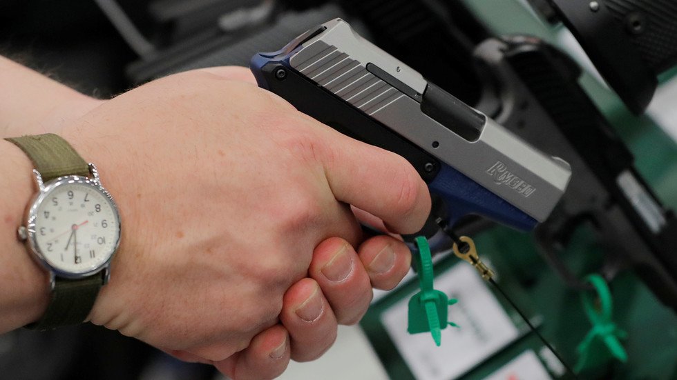 Texas Allows Residents To Possess Handguns With No License After Gov