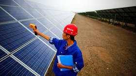 China's solar industry asks producers not to hoard raw materials