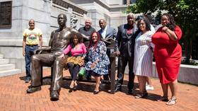 HUGE George Floyd statue unveiled at Newark City Hall sparks controversy