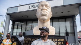 Massive George Floyd head sculpture in Brooklyn divides opinion as it's unveiled to mark Juneteenth (PHOTOS)