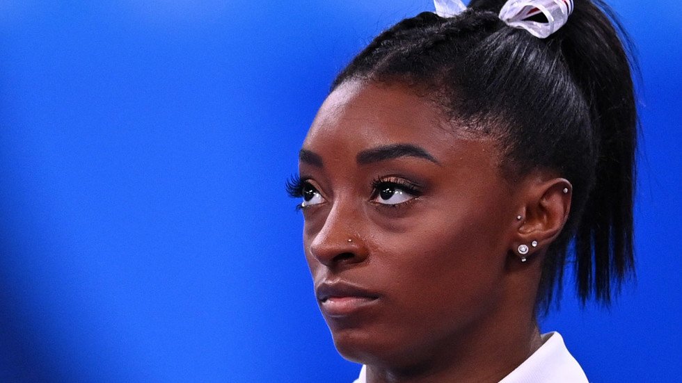 Simone Biles pulls out AGAIN at Tokyo 2020 gymnast withdraws from