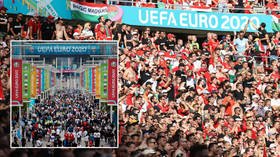 German minister slams ‘utterly irresponsible’ UEFA for putting ‘commercialism’ before Covid fears as masses mob Euro 2020 (VIDEO)