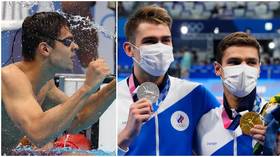Première médaille d'or olympique russe en natation en 25 ANS alors que Rylov remporte le titre de Tokyo et son coéquipier Kolesnikov décroche l'argent