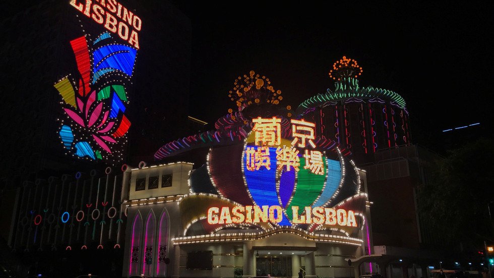 Chinese Casino Hub Macau Orders Mass Testing & Closure Of Most Venues ...