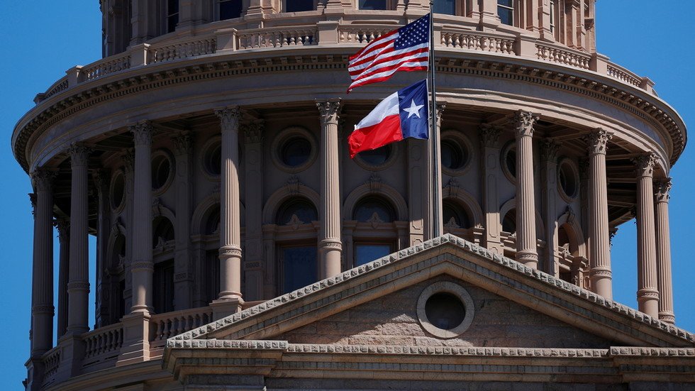 Texas Supreme Court Thwarts Democrat Effort To Overturn Governor’s Veto ...