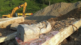 Outrage in Russia as monument to world’s first cosmonaut Yuri Gagarin found dumped in pile of garbage & rubble on Sakhalin Island