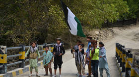 Child soldiers are OK if they’re anti-Taliban? AFP takes flak over photos of ‘armed’ Afghan kids waving flag of local resistance