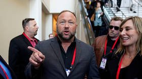 Frustrated Alex Jones calls Donald Trump a ‘dumba**’ after he recommends taking Covid vaccines