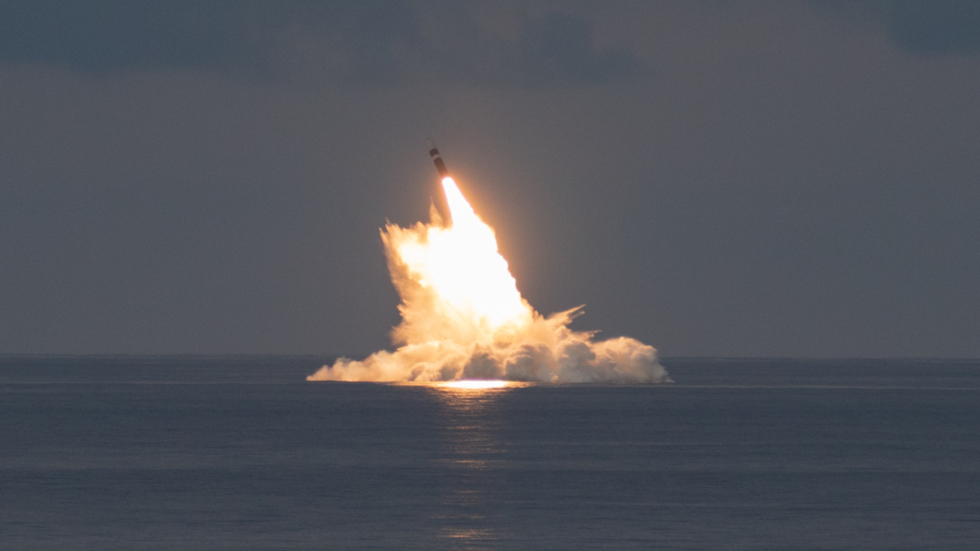 US Navy test-launches 2 life-extended Trident II ballistic missiles ...