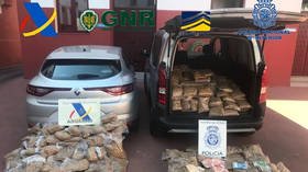 Spain police seize 10 tons of contraband tobacco and 36,000 cigarette packets in Seville (VIDEO)