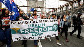 Protesters gather in NYC to denounce vaccine mandates for education workers & layoffs for non-compliant teachers