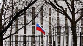 US senators want to boot out 300 Russian diplomats over embassy row, but Moscow says it doesn’t even have that many in Washington
