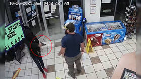 Don’t mess with Marines: US veteran single-handedly halts attempted ARMED robbery in the blink of an eye (VIDEO)