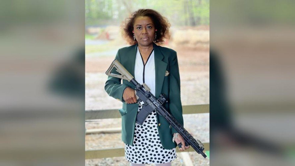 Gun Loving Ex Marine Winsome Sears Becomes Virginias First Black And Female Lieutenant Governor 