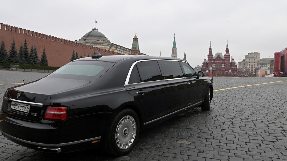 ‘Russian gold’: Putin’s iconic Aurus limousine examined in new RT ...