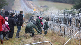 France defends Russia in Belarus border row