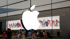 Apple halts sales in Turkey