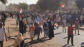 Thousands protest power-sharing deal in Sudan (RT VIDEO)