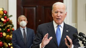 Biden & Fauci have vocal problem with Omicron