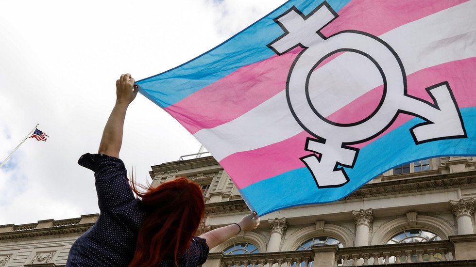 Changing sex on birth certificates made simpler — RT World News