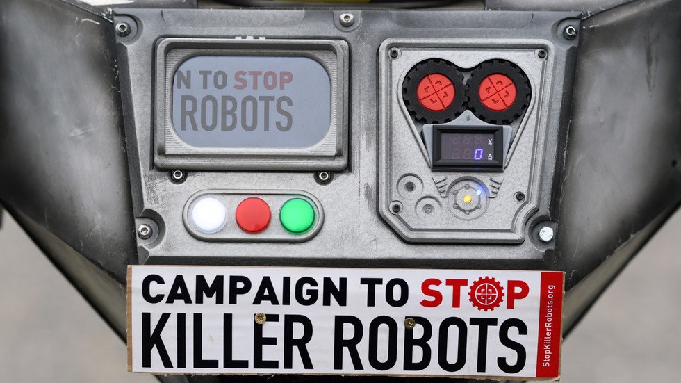 UN chief urges plan to ‘restrict’ killer robots — RT World News
