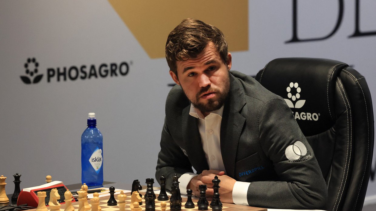 World Championship Game 6: Carlsen wins marathon