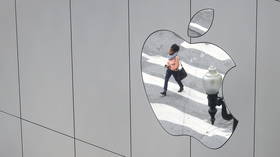 Apple’s market value about to top world’s 5th largest economy
