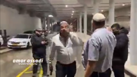 WATCH: Israeli lawmaker pulls gun on Arab security guards