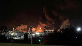 Major blaze after ‘explosion’ at ExxonMobil plant (PHOTOS, VIDEO)