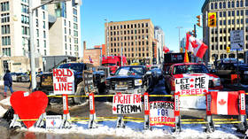 Canadian judge silences protesting truckers