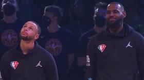 LeBron James ‘struggles to control laughter’ during US anthem (VIDEO)