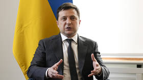 Zelensky suggests he and Putin negotiate