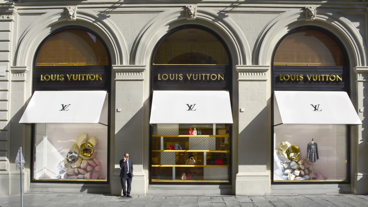 Chanel, LVMH, Kering add to brands closing Russia stores