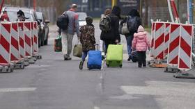 EU state asks Poland to halt Ukrainian refugee trains – minister
