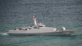 Turkey discovers naval mine near EU border