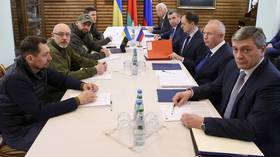 Russia ditches key demands in Ukraine peace talks – FT