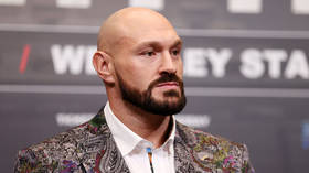 Tyson Fury warned to sever link with alleged mob boss
