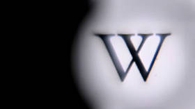 Russia fines Wikipedia