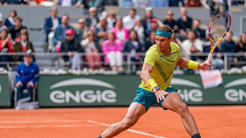 nadal sparks retirement fears  djokovic comments rt sport news