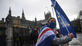 UK citizens in EU ‘embarrassed to be British’ – study