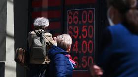 Economist points to downside of strong ruble