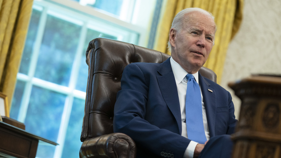 Supreme Court Gun Ruling ‘disappoints’ Biden — RT World News