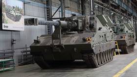 Poland teases record arms deal